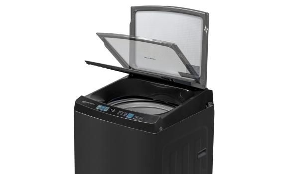 Cửa máy được làm bằng kính cường lực an toàn 